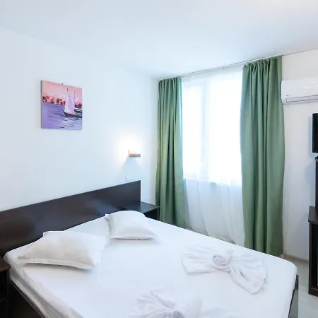 Hotel Azur
